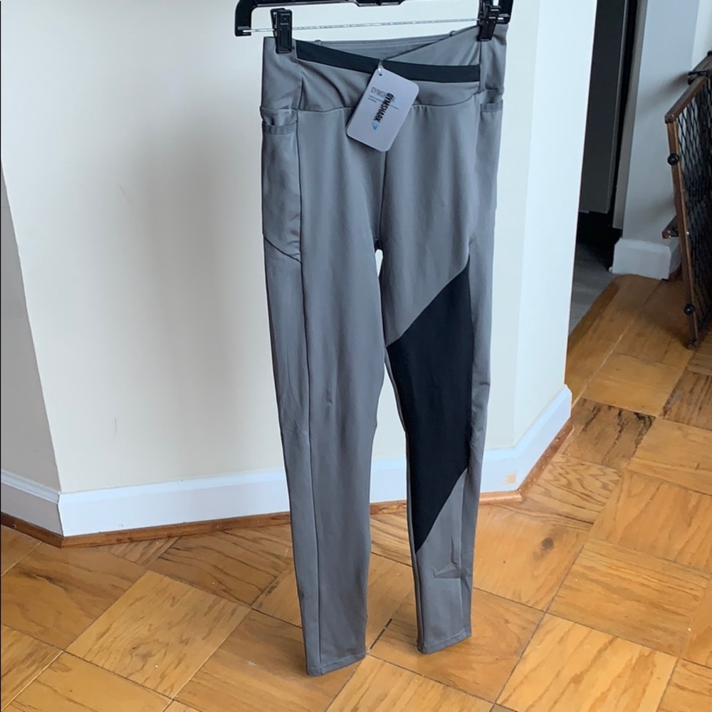 Gymshark size M leggings